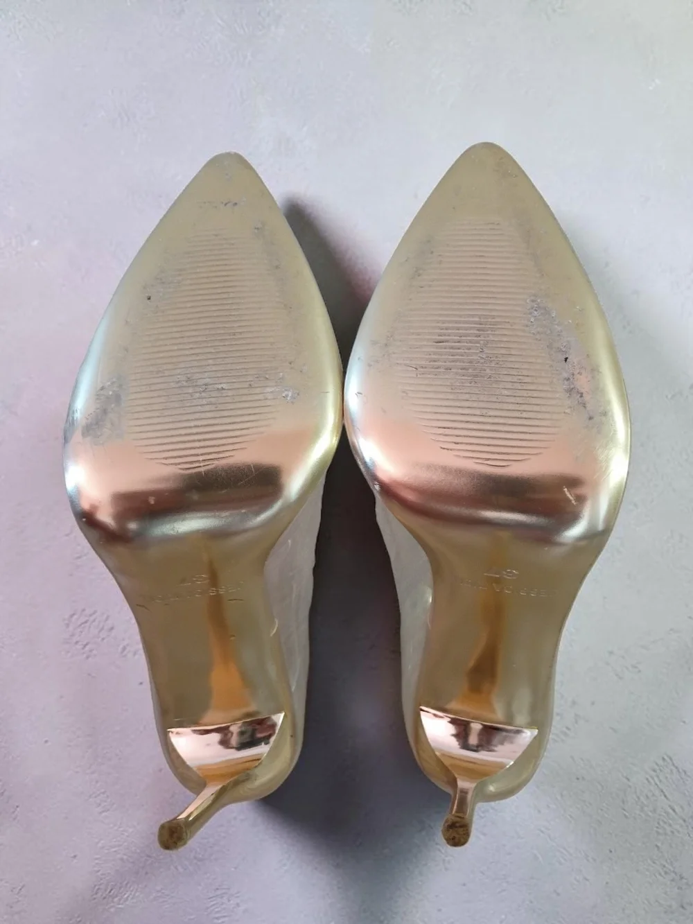 Jessica Rich Fancy Clear Pump Gold Stiletto